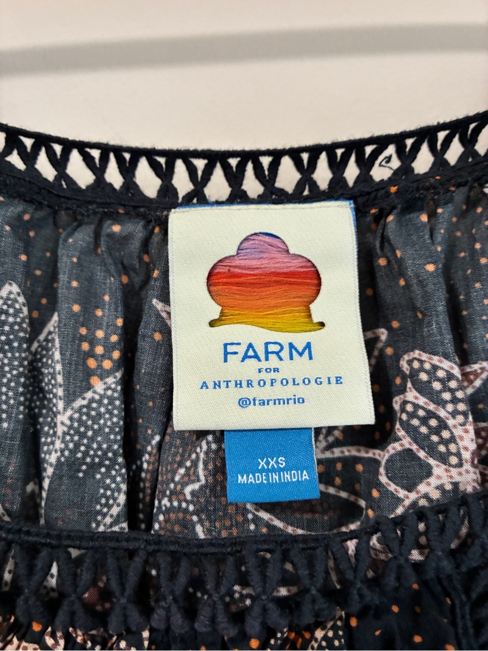 Farm Rio Lace Inset Peasant Blouse Floral - Picture 4 of 8
